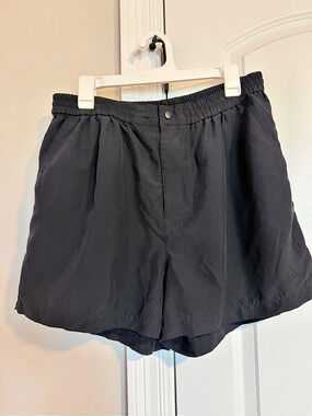 Vintage 2002 Adidas Black Elastic Waist Button Front Athletic Shorts - Size XL